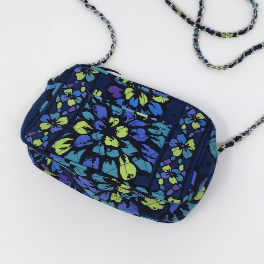*SOLD* Vera Bradley Crossbody w Chain Blue Purple - Picture 2 of 6